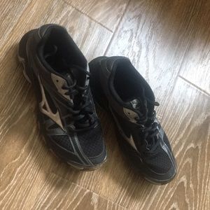 Mizuno Wave Bolt 6 Volleyball Shoes